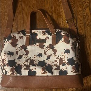 Wrangler Cow Print Collection Weekender Bag, EUC